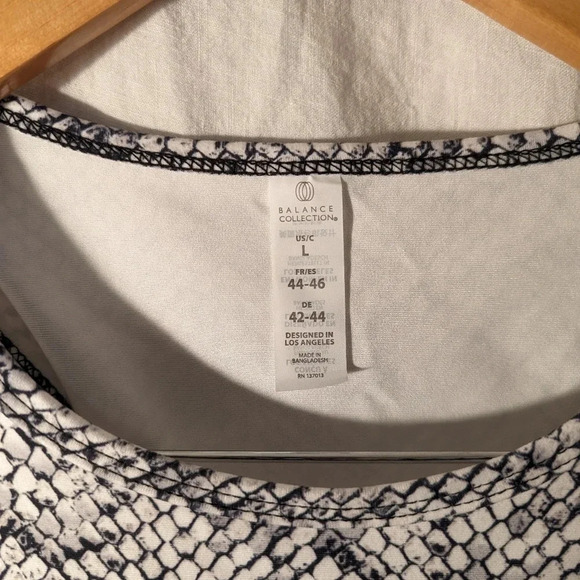 Balance collection work out tank, snake print, cropped, women's size large A4 - Picture 2 of 4
